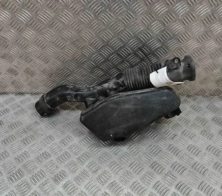 Toyota Prius+ (ZVW40) Intake resonator 1789337040