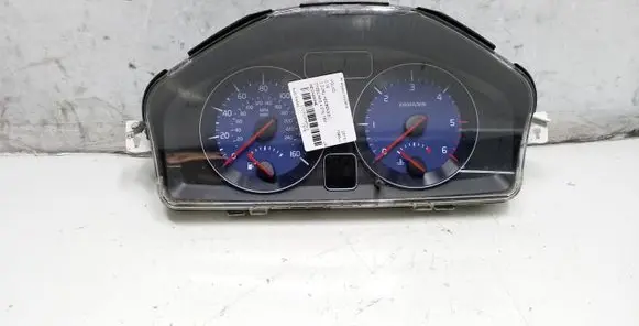 Volvo C30 Speedometer (instrument cluster) 30733375 189100277