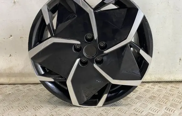 R19 alloy rim