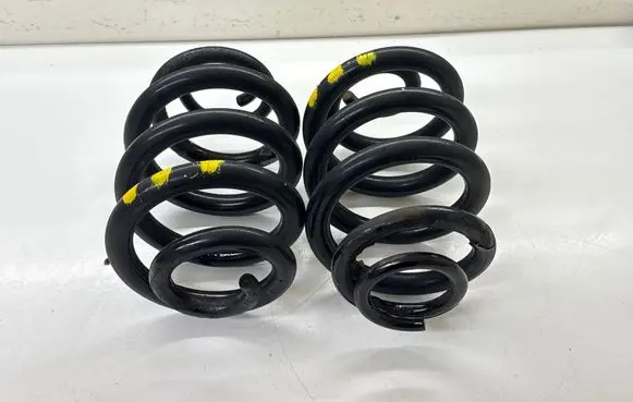 Volkswagen Transporter - Caravelle T5 Rear coil spring 