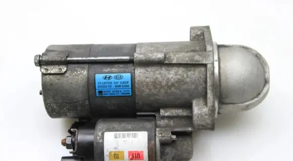 KIA Sportage Starter motor 361002A810
