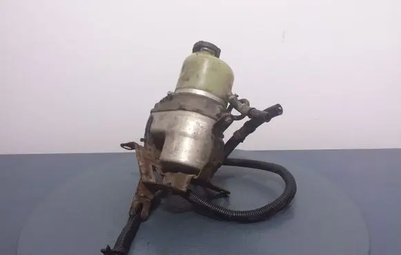 Opel Astra H Power steering pump 1040085003094D0