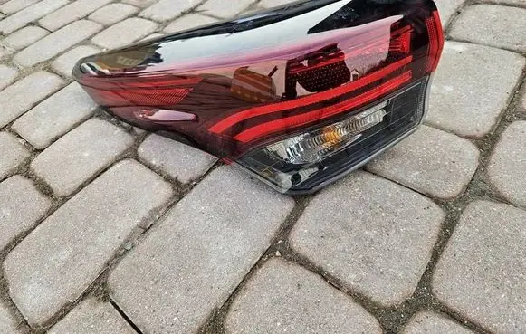 Toyota Highlander XU70 Rear/tail lights 