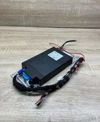 BMW 5 F10 F11 Bluetooth control unit module 6820931
