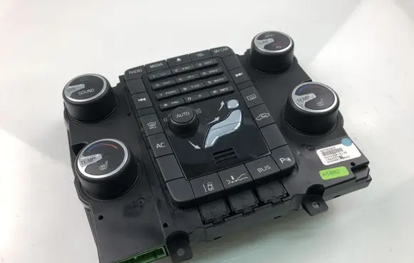 Volvo V60 Climate control unit 30795265