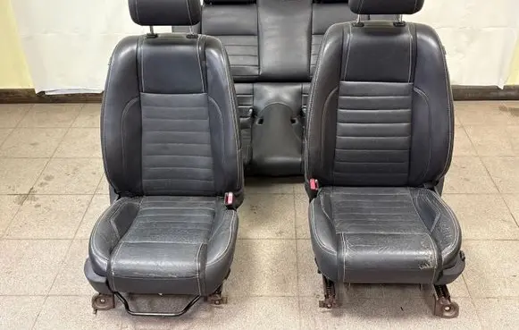 Ford Mustang V Seat set