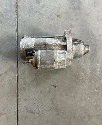 BMW 3 E46 Starter motor 7787354 D7G4