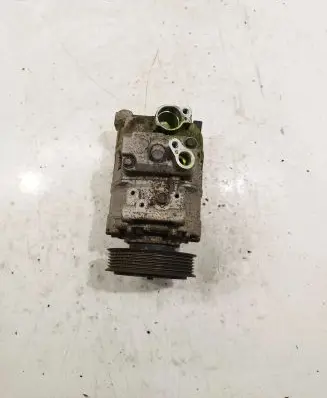 Volkswagen PASSAT B7 Air conditioning (A/C) compressor (pump) 7010498
