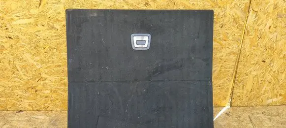 Trunk/boot floor carpet liner