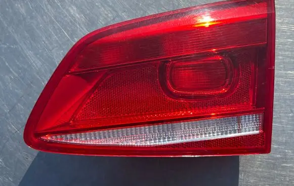 Volkswagen PASSAT B7 Tailgate rear/tail lights 3AF945094M