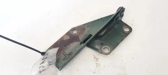 Nissan Almera Engine bonnet/hood hinges
