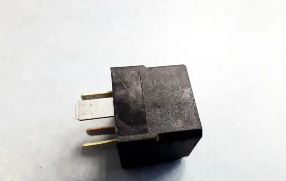 Mercedes-Benz E W211 Other relay A0025421319