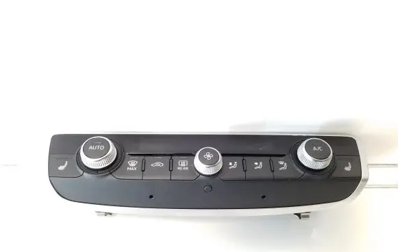 Audi A3 S3 8V Climate control unit 8V0820043D