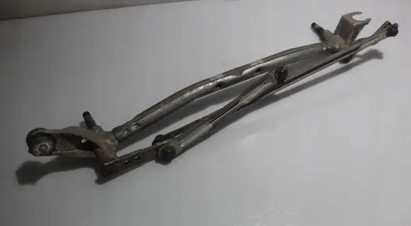 Renault Megane II Front wiper linkage 