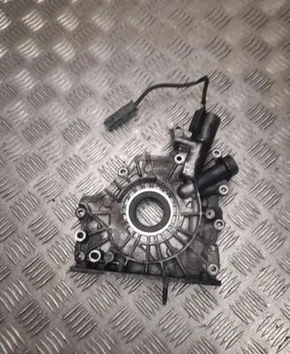 Peugeot 5008 Oil pump 9823740280