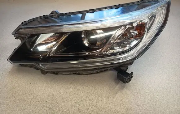 Honda CR-V Headlight/headlamp W2582 00194 18404