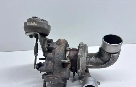 Toyota Verso Turbo 172010R070 VB26 100107