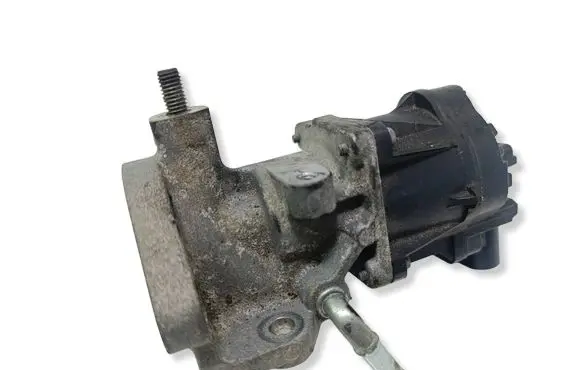Mazda 6 EGR valve SH01K5T70874