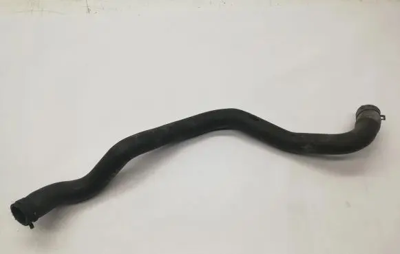 Mazda CX-5 Engine coolant pipe/hose