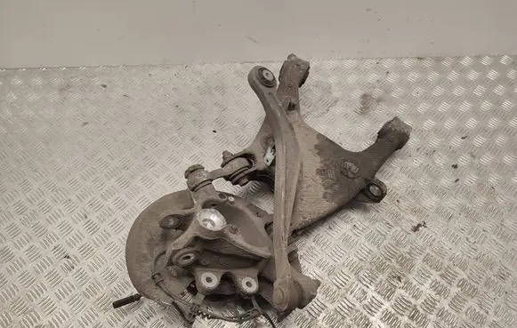 BMW 7 F01 F02 F03 F04 Rear wheel hub spindle/knuckle 33326796497