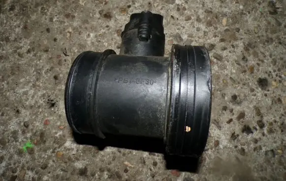 Alfa Romeo 156 Mass air flow meter