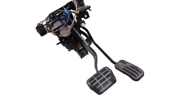 Volkswagen Transporter - Caravelle T4 Pedal assembly 7D0723727 7D0721513A