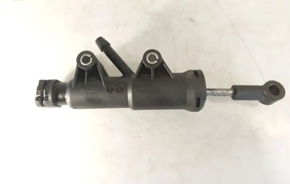 Mercedes-Benz Sprinter W906 Clutch master cylinder A9062900212