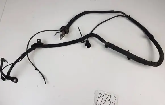 Audi A4 S4 B6 8E 8H Positive cable (battery)