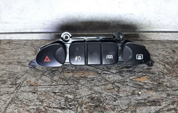 Hyundai H-1, Starex, Satellite Hazard light switch 937104A000 932204A000 937404A000