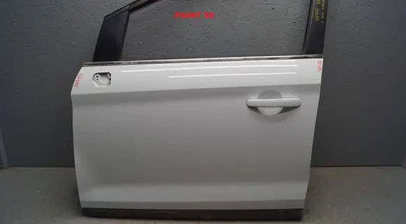 Ford Kuga I Front door