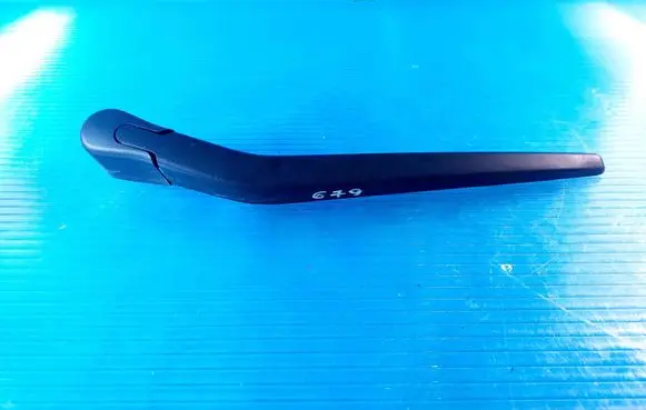 LEVC TX Rear wiper blade arm 31349856