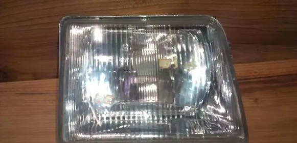 Mitsubishi Colt Headlight/headlamp 2141115R 214-1115R