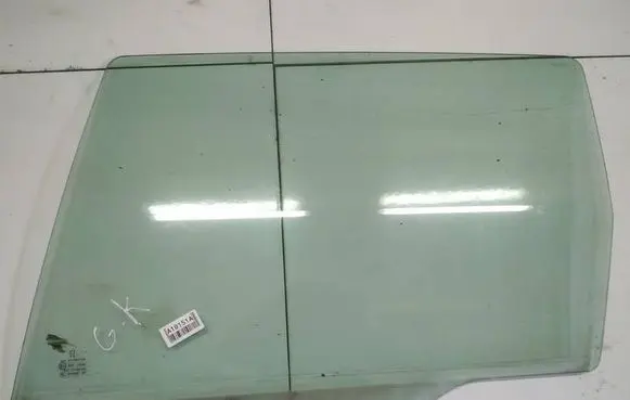 Peugeot 307 Rear door window glass AS2