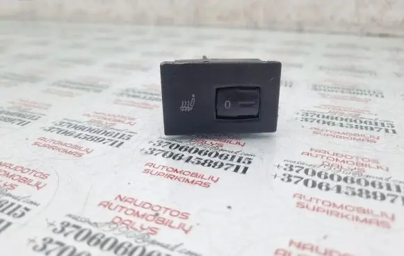 Volkswagen Touareg I Seat heating switch 7L6963570B