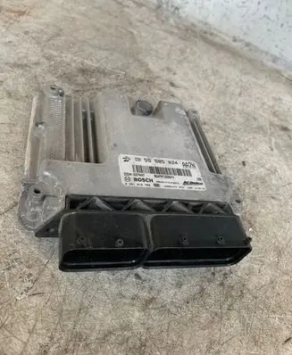 Opel Insignia A Engine control unit/module 55585024