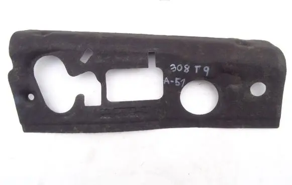 Peugeot 308 Heat shield in engine bay 9800107580
