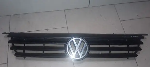 Volkswagen Polo III 6N 6N2 6NF Front grill 6N0853653B