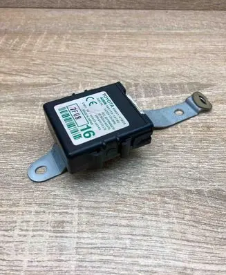 Toyota Prius (XW20) Door control unit/module 8999147030 48411010740