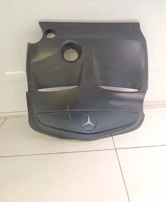 Mercedes-Benz GLA W156 Engine cover (trim) A2700102801