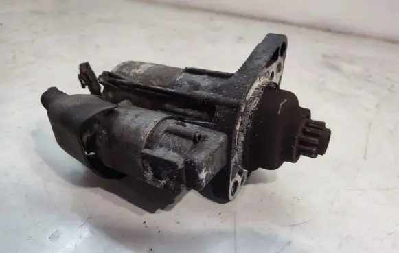 Volkswagen Touran I Starter motor 02Z911023H
