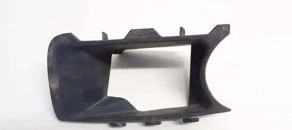 Nissan Almera Tino Front bumper lower grill 62087bu300
