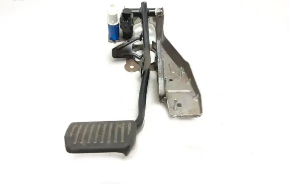 Volvo XC60 Brake pedal 31341100