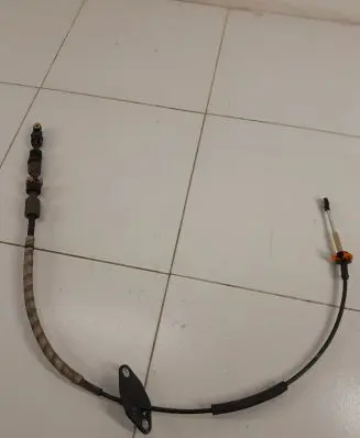 Opel Antara Gear shift cable linkage