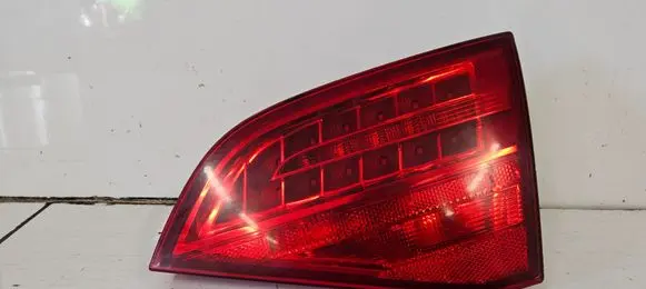 Audi A4 S4 B8 8K Tailgate rear/tail lights 8K9945094B