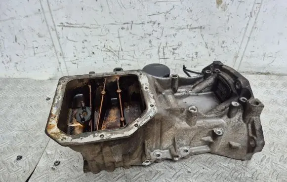 Hyundai i30 Oil sump 211352B010