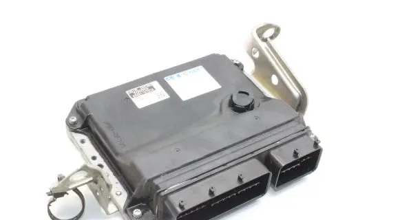 Toyota Prius+ (ZVW40) Engine control unit/module 8966147570 2755007841