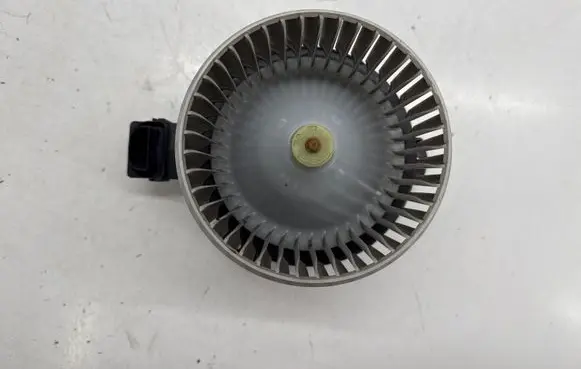Subaru Outback (BT) Heater fan/blower AY67201L10 AY6720