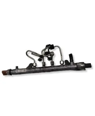 Volkswagen PASSAT B6 Fuel main line pipe 03L130089B W00000612