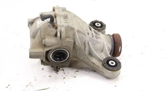 Jaguar XE Rear differential GX73-4A213-FD