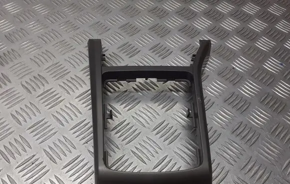 Opel Astra H Gear shifter surround trim plastic 13116961